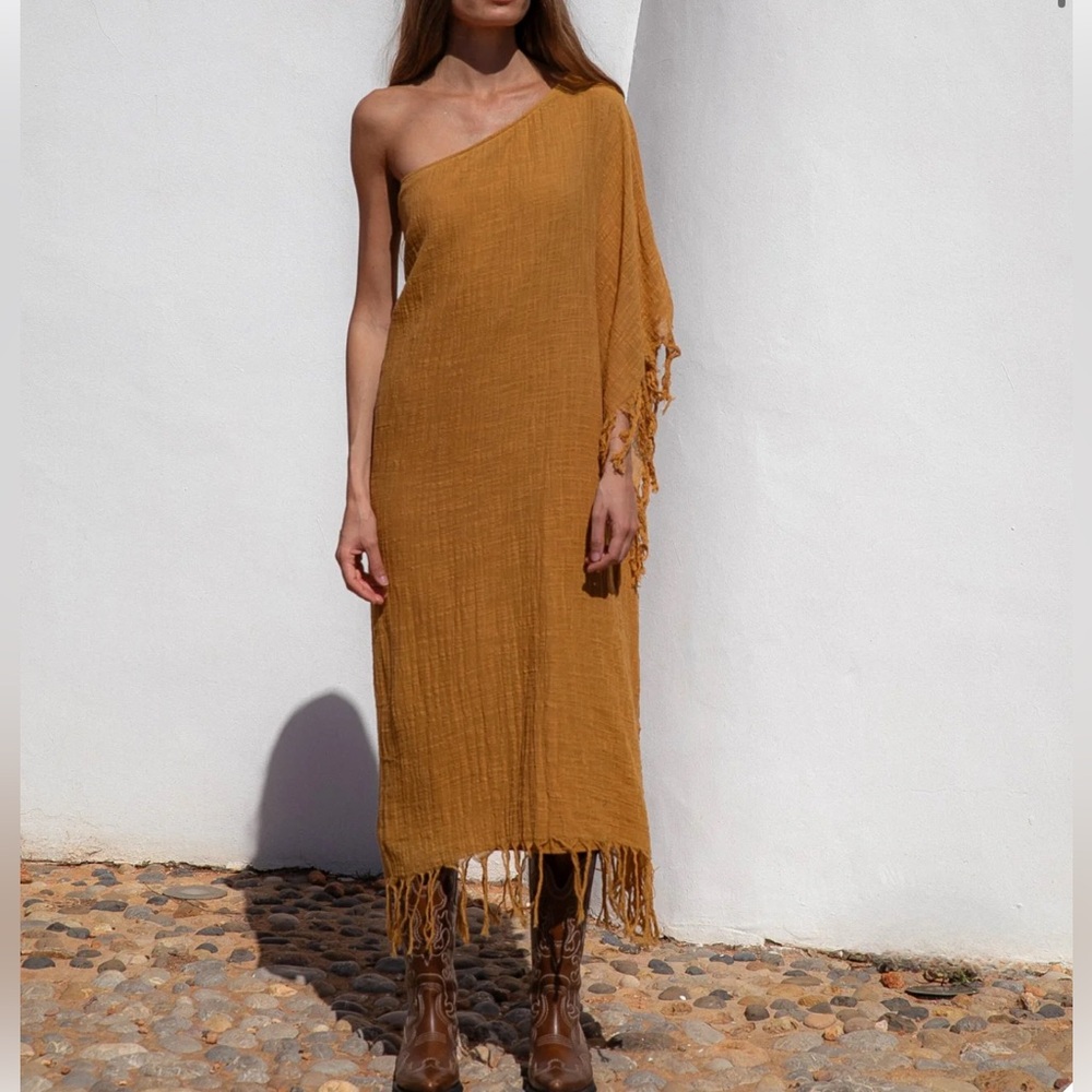 STUDIO TIA | One-Shoulder Fringe Midi Dress in Mustard